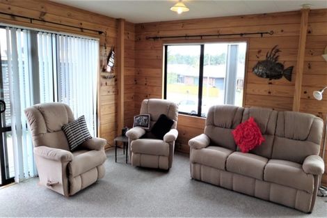 Photo of property in 65 Parekaawa Drive, Motuoapa, Turangi, 3382