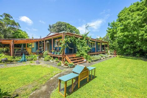 Photo of property in 15 Karioitahi Road, Waiuku, 2123