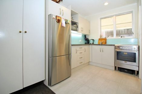 Photo of property in 2/37 Hillside Road, Papatoetoe, Auckland, 2025