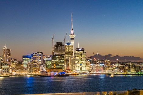 Photo of property in 55 Stanley Point Road, Stanley Point, Auckland, 0624