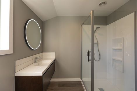 Photo of property in 45 Great North Road, Waipawa, 4210