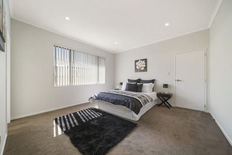 Photo of property in 38 Wellfield Drive, Papakura, 2110