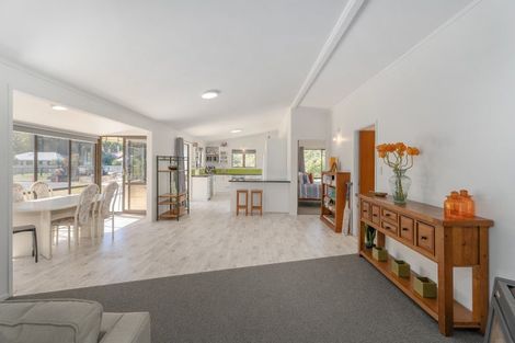 Photo of property in 104 Cook Drive, Whitianga, 3510