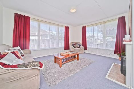 Photo of property in 10 Hockin Place, Fairfield, Hamilton, 3214