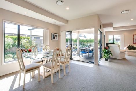 Photo of property in 21 Merlot Drive, Greenmeadows, Napier, 4112