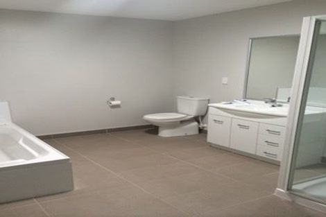 Photo of property in 110 Popokatea Drive, Takanini, 2112