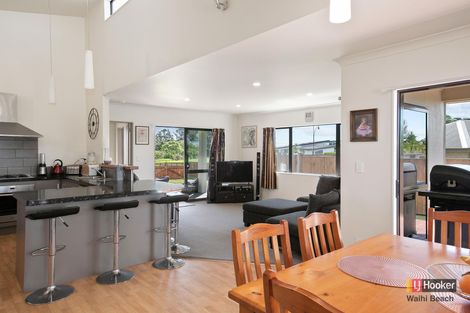 Photo of property in 104 Koutunui Road, Athenree, Katikati, 3177