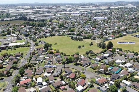 Photo of property in 5 Bundena Place, Clendon Park, Auckland, 2103