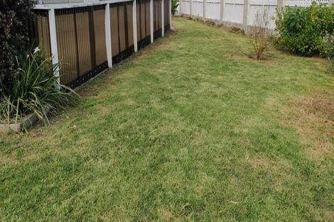 Photo of property in 5 Kivell Close, Mangere East, Auckland, 2024