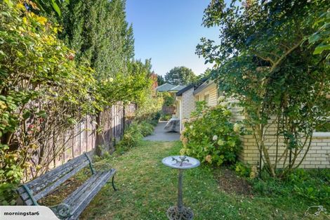 Photo of property in 6 Enticott Place, Huntsbury, Christchurch, 8022