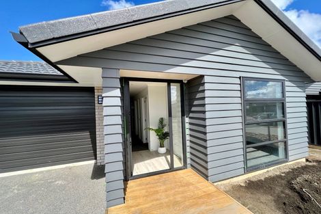 Photo of property in 14 Ash Lane, Omokoroa, 3114