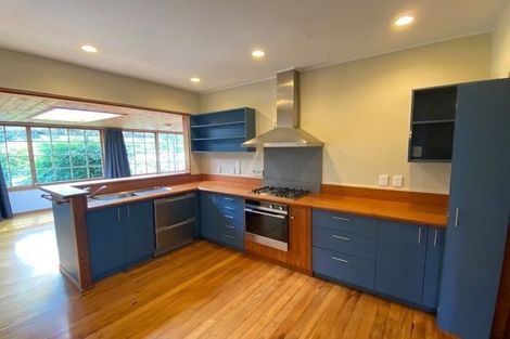 Photo of property in 34 Bluegum Road, Paraparaumu Beach, Paraparaumu, 5032