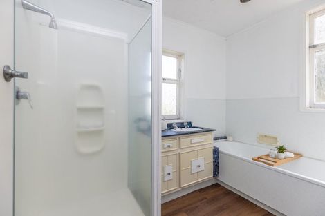 Photo of property in 17 Bettina Road, Fairfield, Hamilton, 3214