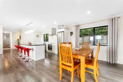 Photo of property in 175a Pinchgut Road, Kaukapakapa, 0873