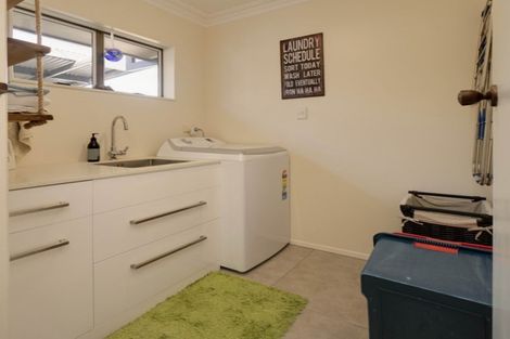 Photo of property in 24 Nikau Street, Stoke, Nelson, 7011