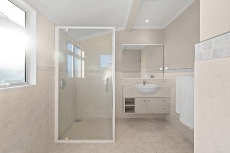 Photo of property in 48 Oxford Street, Te Puke, 3119