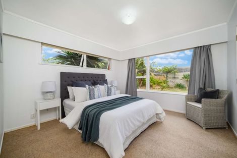 Photo of property in 2/63 Cardiff Road, Pakuranga, Auckland, 2010