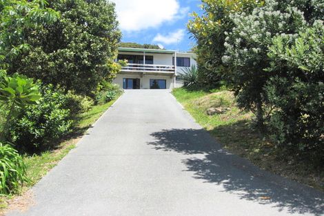 Photo of property in 24 Leslie Road, Cable Bay, 0420