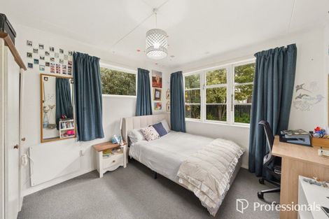 Photo of property in 6 Anson Grove, Naenae, Lower Hutt, 5011