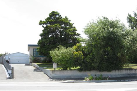 Photo of property in 303 Wainoni Road, Avondale, Christchurch, 8061