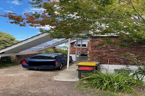 Photo of property in 2/30 Martin Crescent, Northcote, Auckland, 0627