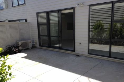 Photo of property in 12 Riviera Drive, Flat Bush, Auckland, 2019