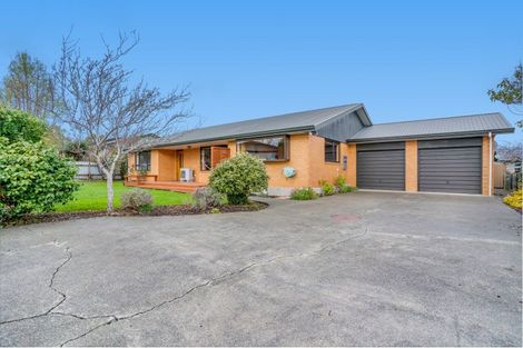 Photo of property in 1 Niddry Crescent, Winton, 9720