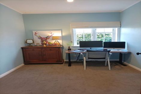 Photo of property in 6 Bell Road, Waiwhetu, Lower Hutt, 5010