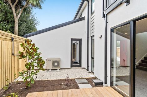 Photo of property in 4/75 Barbour Street, Waltham, Christchurch, 8011