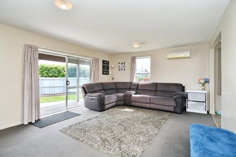 Photo of property in 50 Richill Street, Belfast, Christchurch, 8051