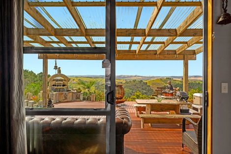 Photo of property in 663 Bickerstaffe Road, Maungaturoto, 0587