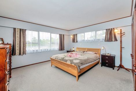 Photo of property in 298 Royal Road, Massey, Auckland, 0614
