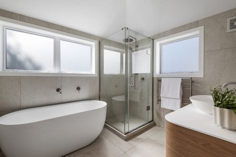 Photo of property in 5/30 Clarence Road, Northcote Point, Auckland, 0627