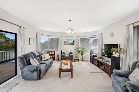 Photo of property in 3 Sandpiper Grove, Unsworth Heights, Auckland, 0632