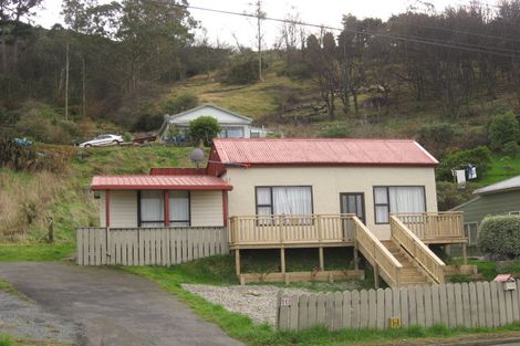 Photo of property in 145 Ravensbourne Road, Ravensbourne, Dunedin, 9022