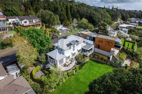 Photo of property in 39 Fillis Street, New Plymouth, 4310