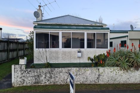Photo of property in 100 Main Road, Makaraka, Gisborne, 4010