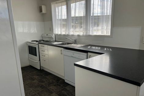 Photo of property in 71 Meadowvale Drive, Levin, 5510