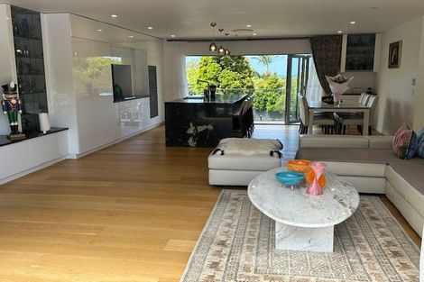 Photo of property in 1 Manaia Place, Mairangi Bay, Auckland, 0630