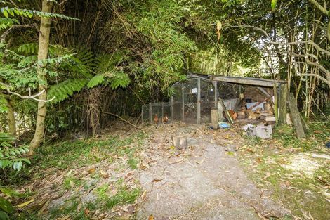 Photo of property in 26 Woodlands Crescent, Browns Bay, Auckland, 0630