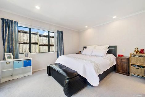 Photo of property in 51 Matarangi Road, East Tamaki, Auckland, 2013