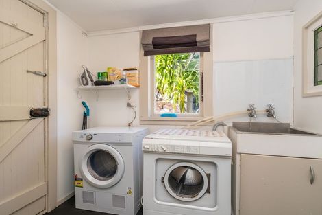 Photo of property in 425 South Road, Caversham, Dunedin, 9012