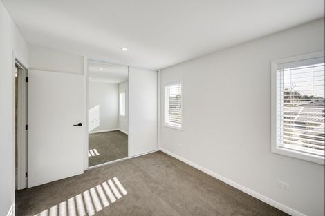 Photo of property in 9a Church Road, Taradale, Napier, 4112