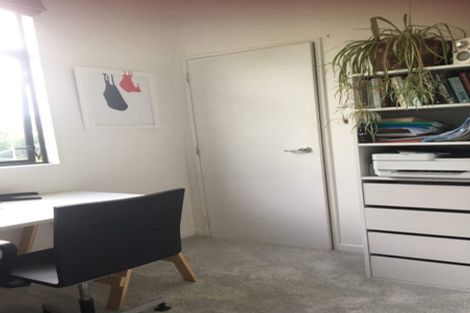 Photo of property in 566n Adelaide Road, Berhampore, Wellington, 6023