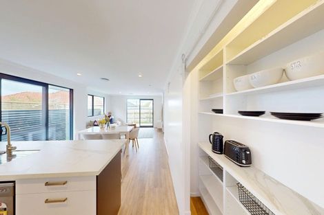 Photo of property in 51a Selwyn Crescent, College Estate, Wanganui, 4500