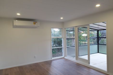 Photo of property in 43 Larne Avenue, Pakuranga Heights, Auckland, 2010