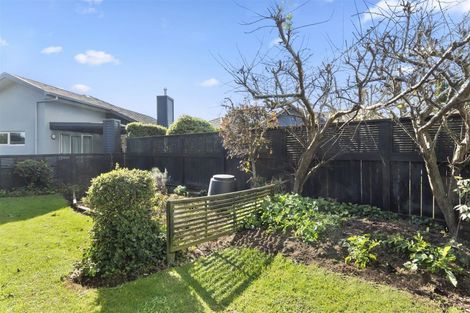 Photo of property in 10 Bridgewater Way, Pyes Pa, Tauranga, 3112
