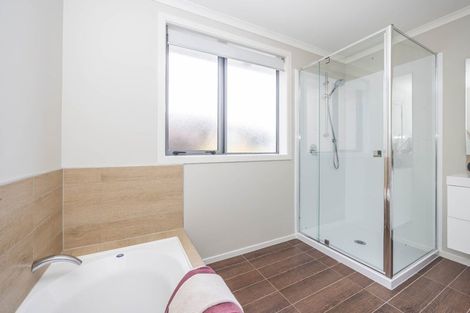 Photo of property in 4 Cabourne Drive, Glenview, Hamilton, 3206