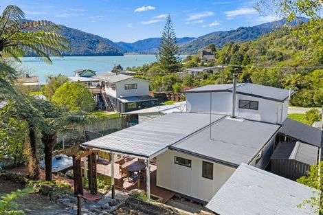 Photo of property in 29 Belview Road, Havelock, Picton, 7281