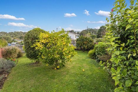 Photo of property in 1 Carr Street, Te Kamo, Whangarei, 0112